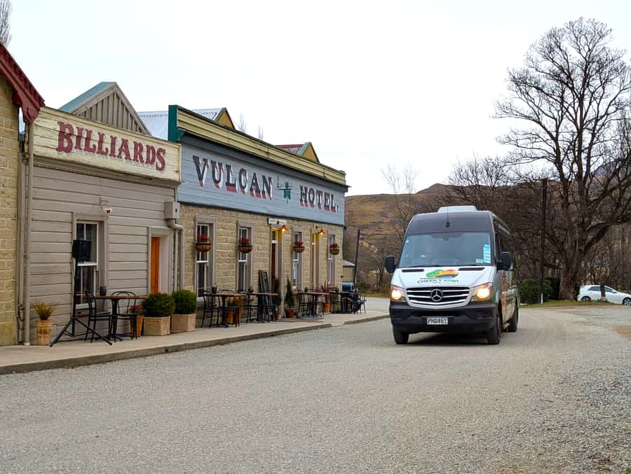Queenstown to Dunedin Incl Taieri Gorge Train (One-Way) - Ophir photo stop and St Bathans ghost-town walk