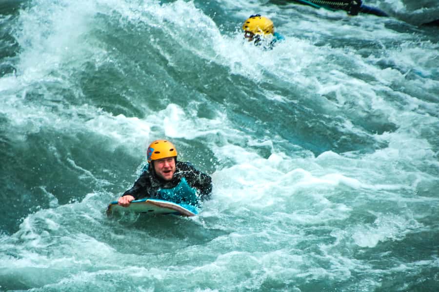 Queenstown: White Water Surfing Along the Kawarau River - Gear checklist: 5mm wetsuit, helmet, wet shoes, life jacket, bodyboard