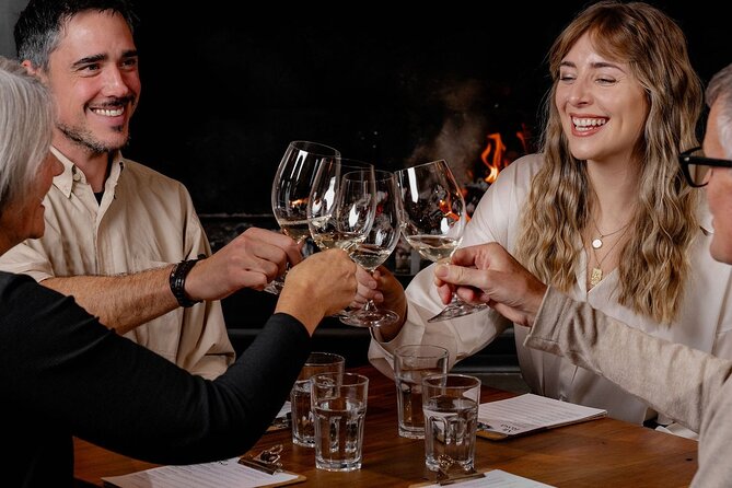 Queenstown Wine & Food Tour: Scenery, Tastings & Delicious Lunch! - Wine Tastings, Sampling Amounts, and Buying Pressure