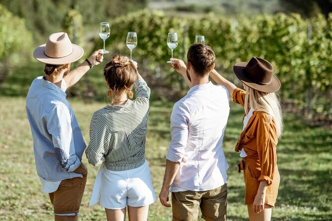 Queenstown Wine Tour - Gibbston Valley Cave | Kinross | Amisfield - Lunch at Kinross: plan for extra cost and a relaxed break