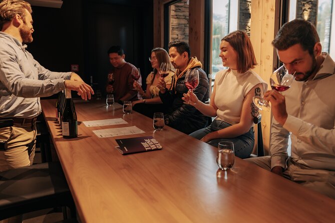 Queenstown Wine Tour - Gibbston Valley Cave | Kinross | Amisfield - The wine tour dog Bella, and the feel-good factor