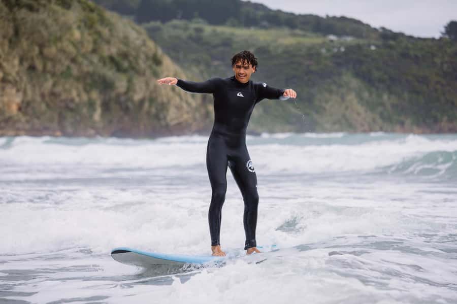 Raglan: 2 Day Surf Lesson & Rental Package - How the small group format helps you learn faster