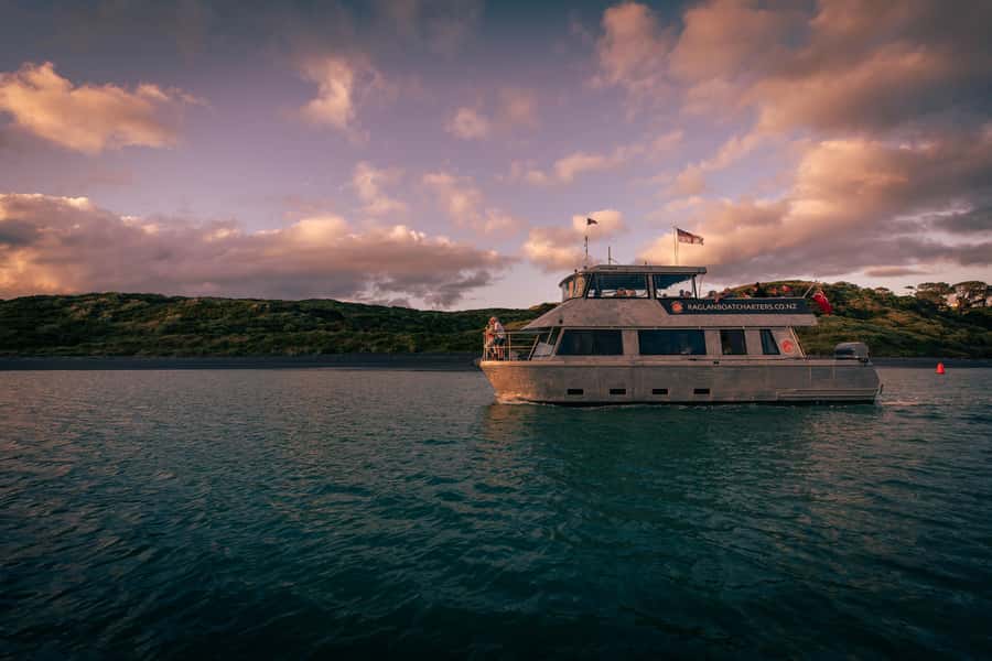Raglan: Scenic Harbour Sunset Cruise - Itinerary in real life terms: what happens before sunset