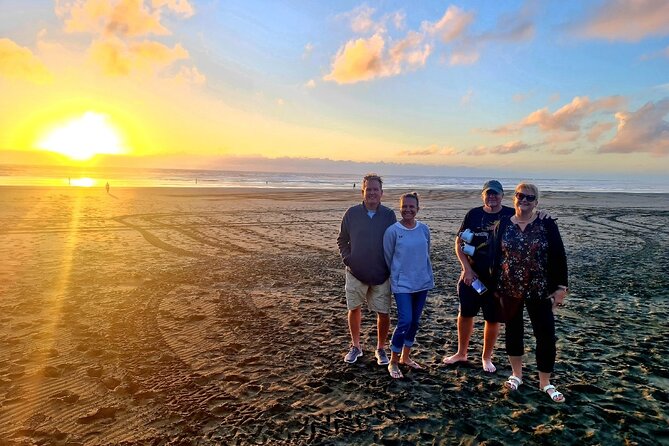 Romantic Auckland Sunset tour with Winery & Thermal pool - Group size and guide quality: where the experience wins
