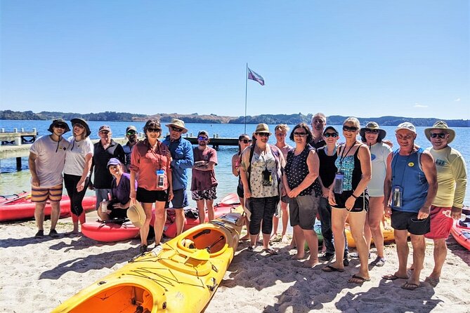 Rotorua: Daytime Scenic Lake Rotoiti Kayak Tour - Starting at Otaramarae Boat Launch: gear, clothing, and the real meeting point