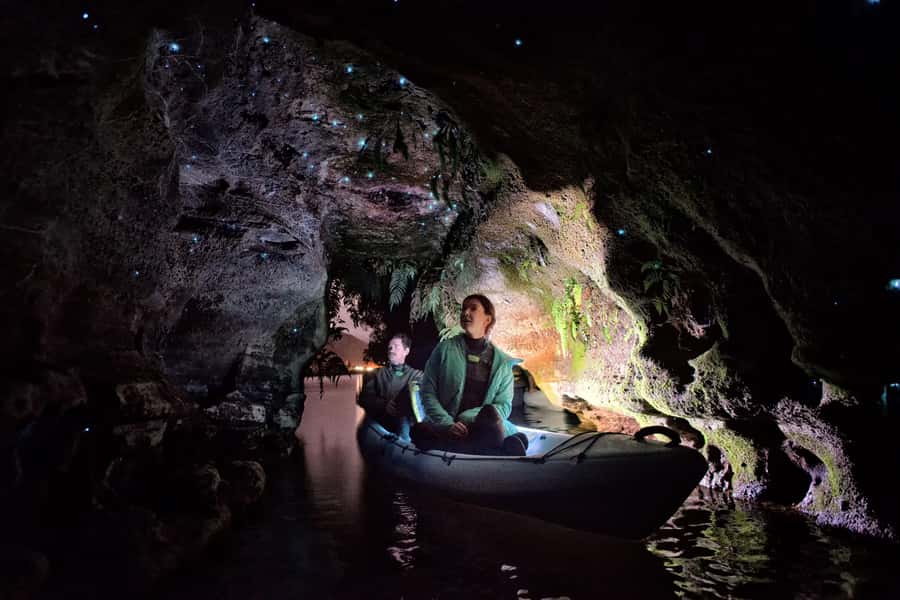 Rotorua: Glow Worm Kayak Tour - Rotorua at Dusk: A Kayak Tour Built for Calm, Not Stress