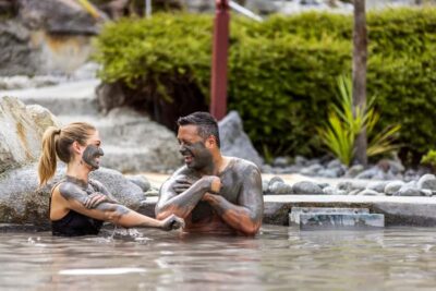 Hell’s Gate Outdoor Mud Spa & Guided Walk
