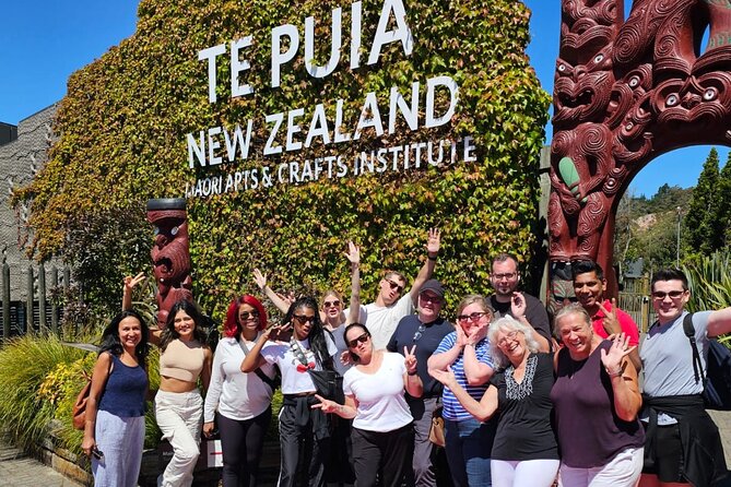 Rotorua Highlights inc. Waiotapu & Te Puia Day Tour from Auckland - Key tour takeaways