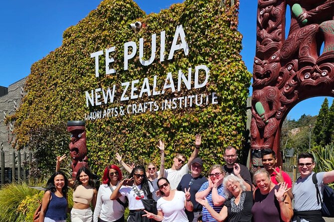 Rotorua Highlights Tour inc. Te Puia Tour, Lunch & Cultural Show - Key things I’d circle before you book