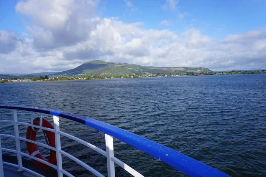Rotorua: Lake Rotorua Cruise with Buffet Dining Option - Why a paddle steamer on Lake Rotorua works so well