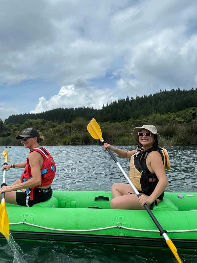 Rotorua: Secret adventure kayaking to natural hot springs - The short van ride that keeps the day easy