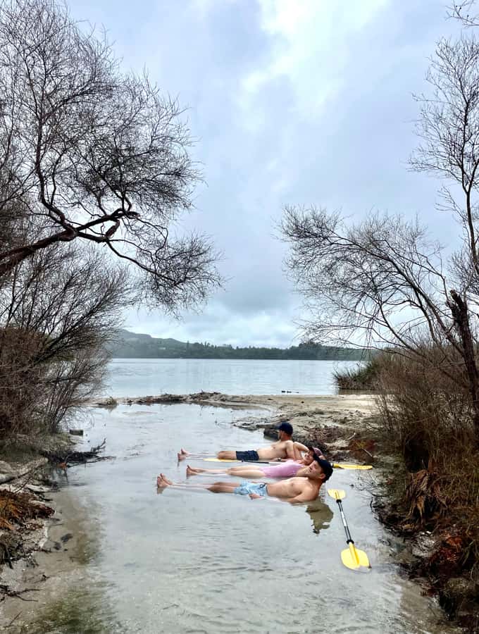 Rotorua: Secret adventure kayaking to natural hot springs - Who your guide helps you connect with, English and Maori storytelling