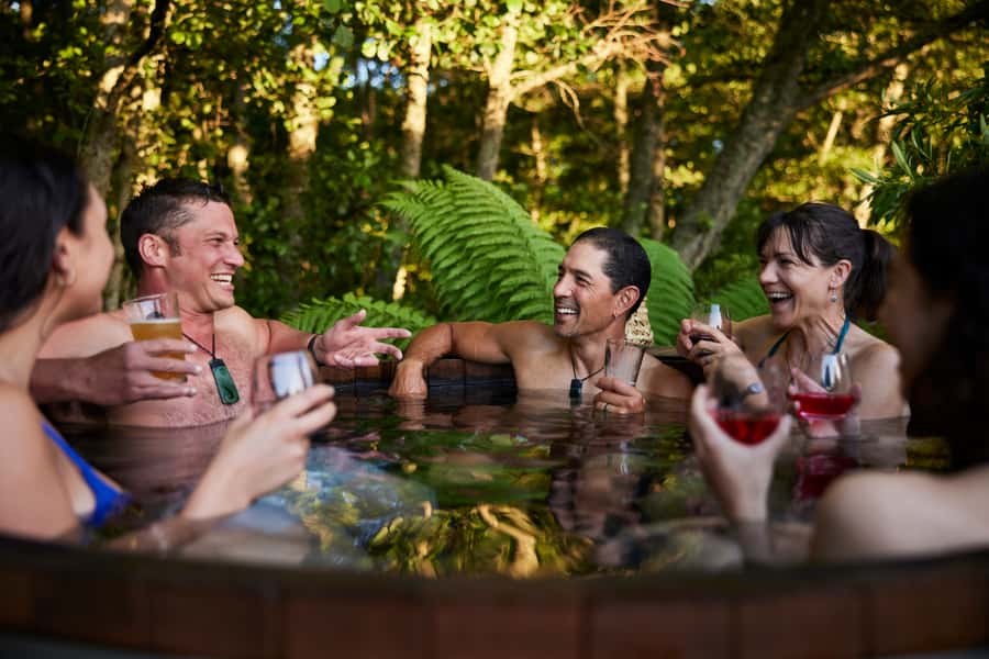 Rotorua: Secret Spot Hot Tubs - Check-in and changing rooms: what to do before you get in the water