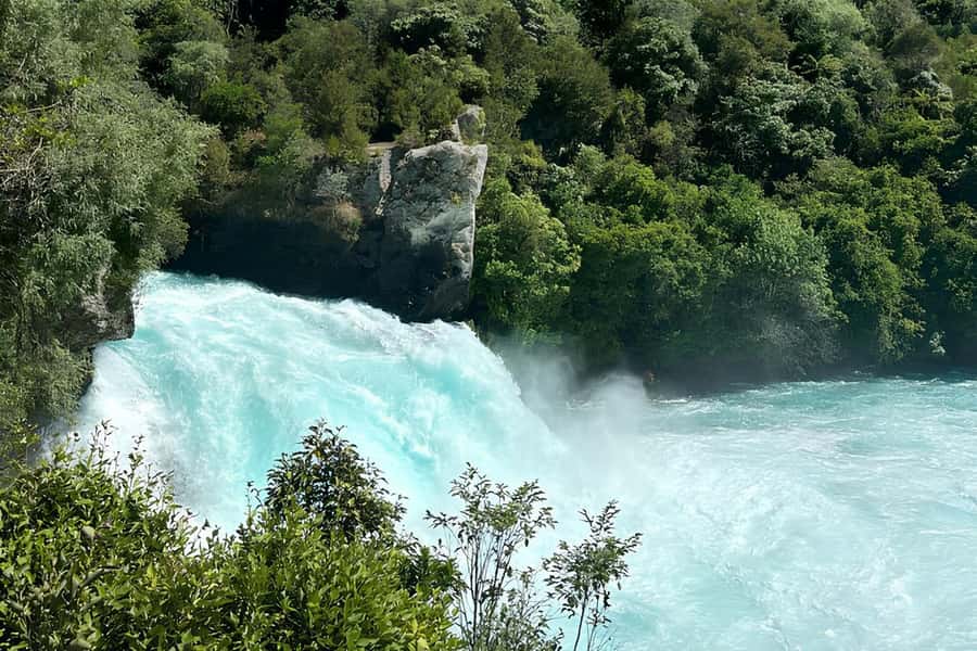 Rotorua & Taupo DayTour Waiotapu & Huka Falls from Auckland - Price and What You Get for NZ $448