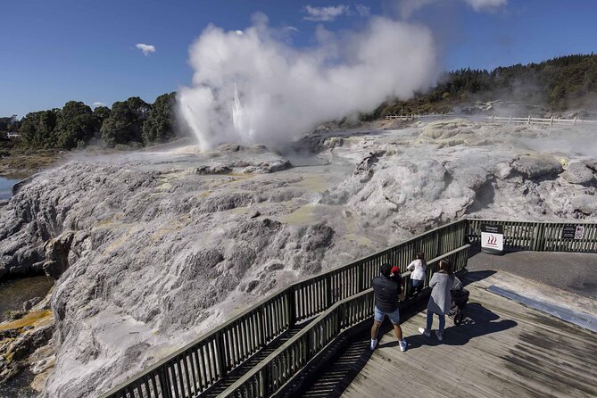 Rotorua: Te Rā Guided Experience + Haka - Timing, group size, and how to make the most of the day