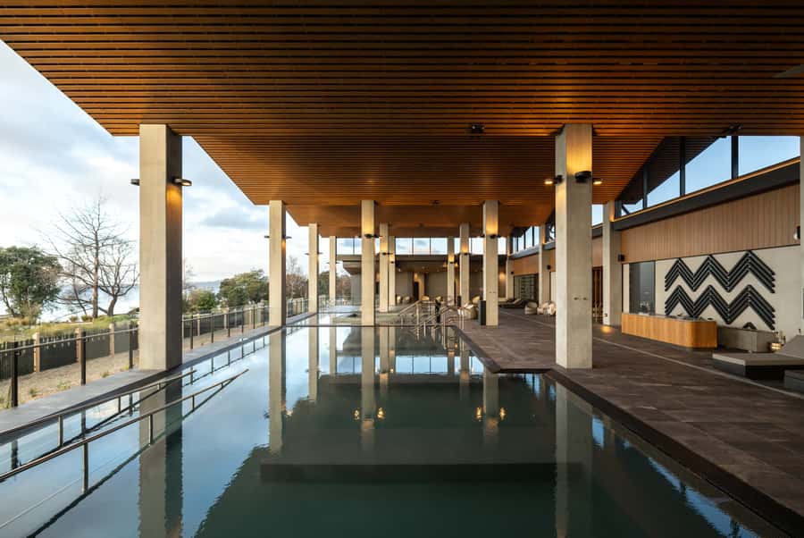 Rotorua: Wai Ariki Hot Springs & Spa 1hr Restorative Bathing - Rotorua’s Wai Ariki spa setting, right on the water