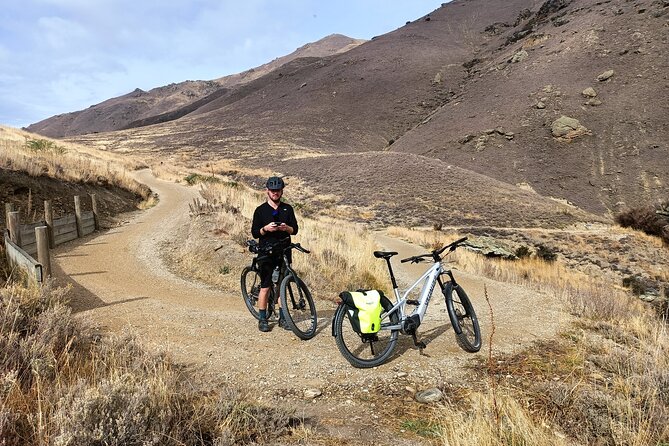 Roxburgh Gorge Bike Hire with Jet Boat & Return Shuttle Included - Roxburgh Gorge Trail to Doctors Point, then the 12:30 boat ride