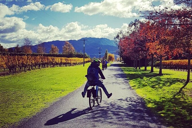 Self-Guided Wine Tours by Bike with Lorelle & Greg - How the tasting fees and pace work in real life