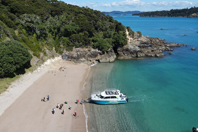 Shore Excursion: Hole in the Rock Cruise with Island stopover - Price and value: what you get for $104.88