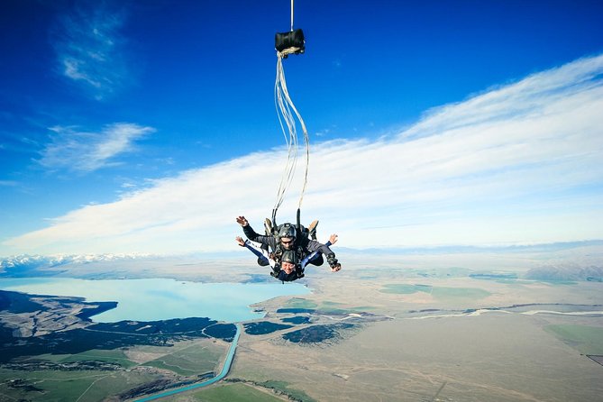 Skydive Mt. Cook - 20+ Seconds of Freefall from 10,000ft - Who this skydive suits best in real life