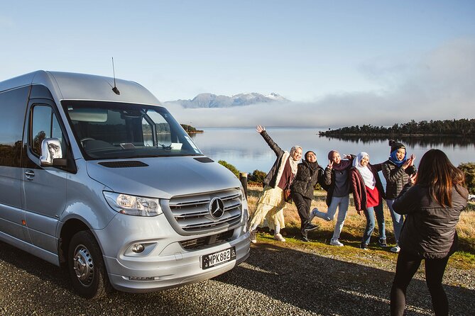 Small Group, Award Winning Milford Sound Day Experience & Cruise - Picnic lunch and onboard comforts that make the long day easier