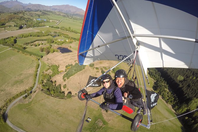 Tandem Hang Gliding - Check-In at Camp Street and the Courtesy Ride Up the Mountain