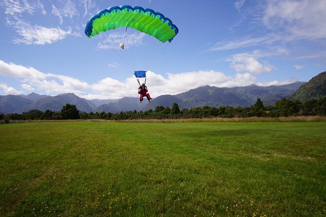 Tandem Skydive 16,500ft from Franz Josef - Price and value: what $341.08 really covers in Franz Josef