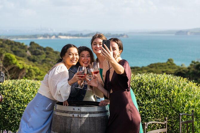 Taste of Waiheke Food and Wine Tour - Getting there: Auckland ferry timing and where your guide meets you