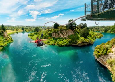 Bungy Jump and Swing Combo
