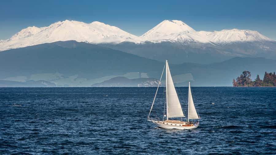 Taupō: Sail Barbary Eco Sailing to the Maori Rock Carvings - Electric sailing on Lake Taupo, quiet and truly low-impact