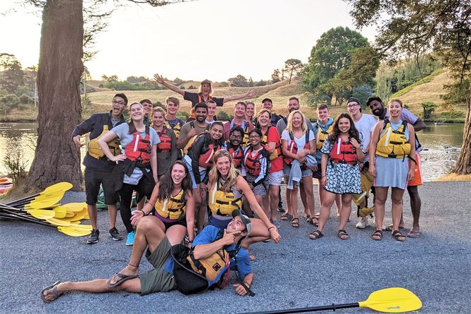Tauranga: Evening Glowworm Kayak Tour - Guides Who Turn Science and Stories Into Something You Can Remember