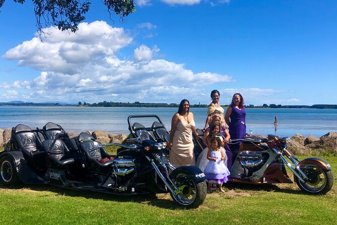 TAURANGA SHORE EXCURSION: Epic 25 min V8 Trike tour of Mt Maunganui & Tauranga - Mount Mainstreet: where the tour drops you into local life