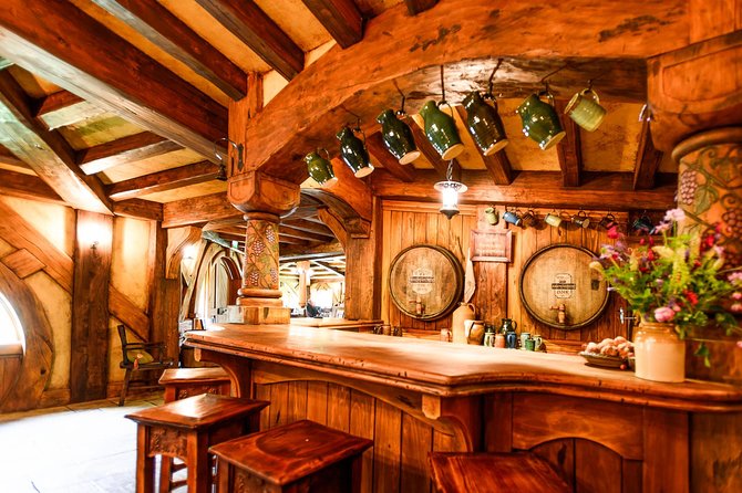 Tauranga to Magical Hobbiton Movie Set - Private Shore Excursion - The drive that actually adds value (not just transportation)