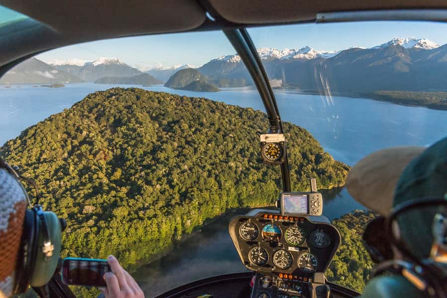Te Anau: 30-Minute Fiordland National Park Scenic Flight - Te Anau to the Kepler Mountains, in 30 Minutes