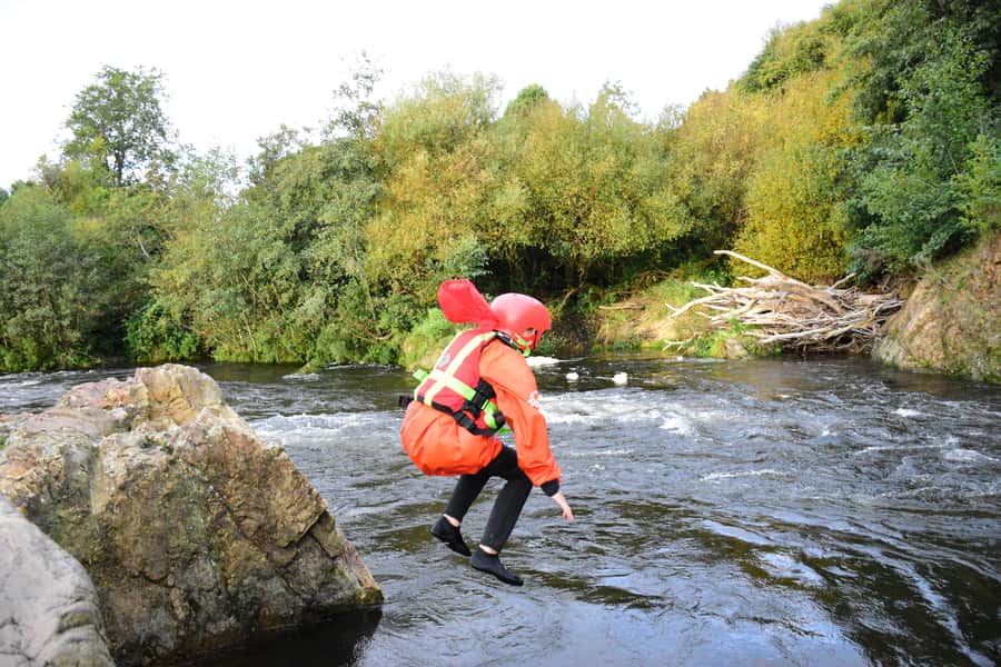 Te Awa Kairangi Grade 2 Scenic Rafting Tour - What to expect in the flow of the day