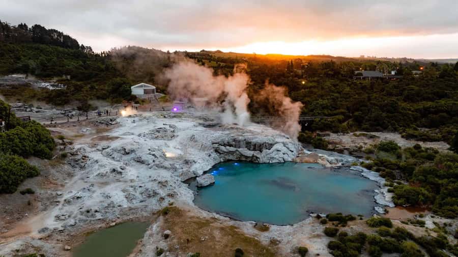 Te Puia: Te Pō Indigenous Evening Experience - Haka + Dinner - Should You Book This Te Pō Evening Experience?