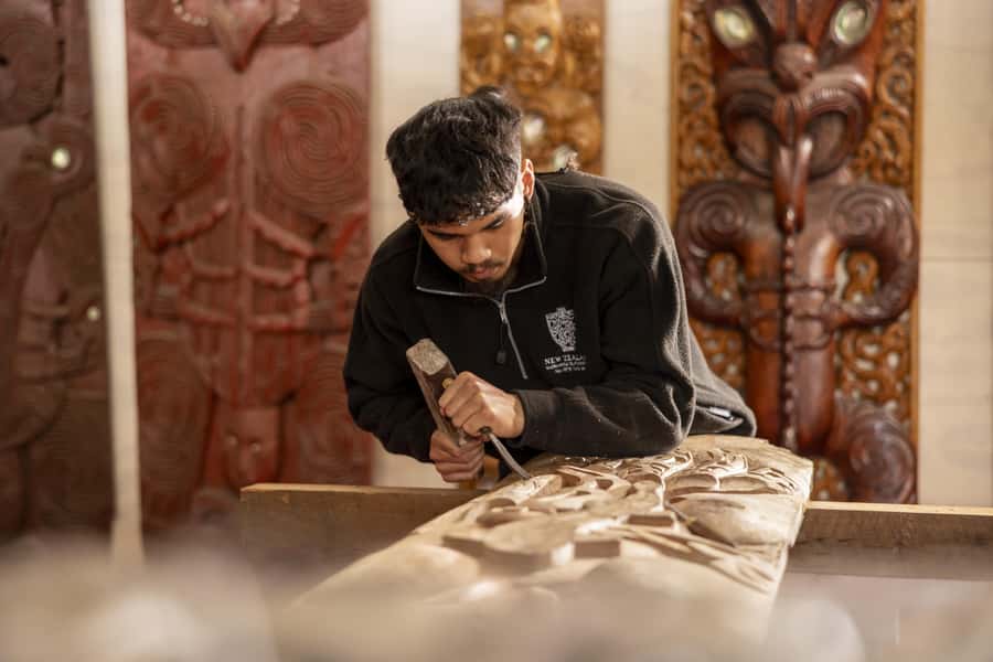 Te Puia: Te Rā Guided Day Tour - New Zealand Māori Arts and Crafts Institute and Āhua Gallery, what you actually learn