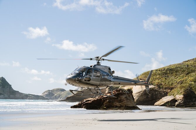 Te Tau Ihu West Coast Wilderness - Kahurangi National Park: mountain and beach landings you can feel