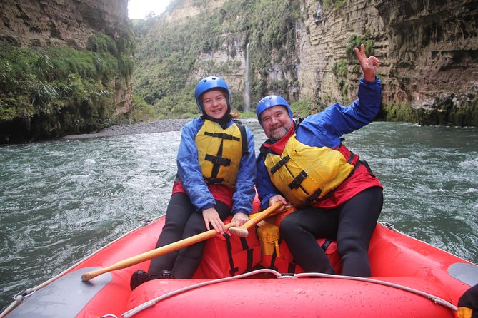The Awesome Scenic Rafting Adventure - Full Day Rafting on the Rangitikei River - What you’ll actually do on the water: Class II rapids plus a couple of walk-arounds