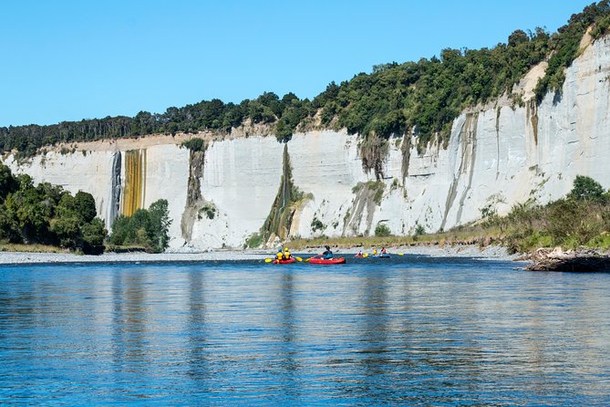 The Awesome Scenic Rafting Adventure - Full Day Rafting on the Rangitikei River - Finishing with a relaxing float after the main action