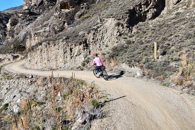The Ultimate Lake Dunstan Bike Hire And Boat Experience - Price and value for a 6-hour day out of Cromwell