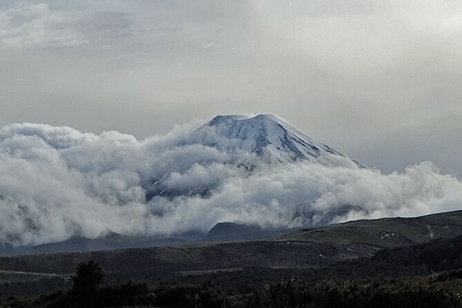 Tongariro Discovery Walk - What makes the guides matter (Norm, Tom, and Karl)