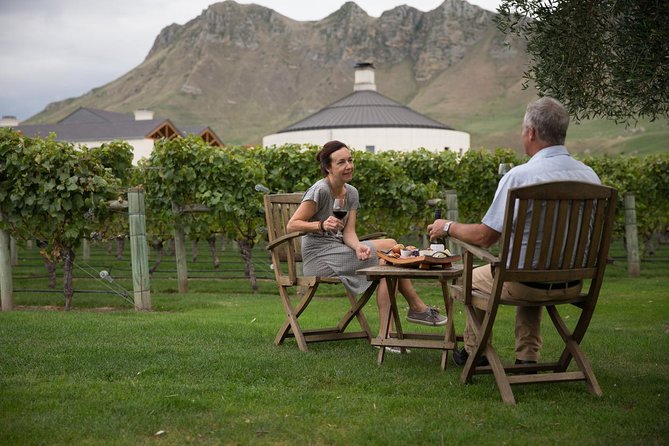 Top-Rated Hawke’s Bay Wine Tour - Small Group - Pickup, Minivan Comfort, and Getting You Exactly Where You Need to Be