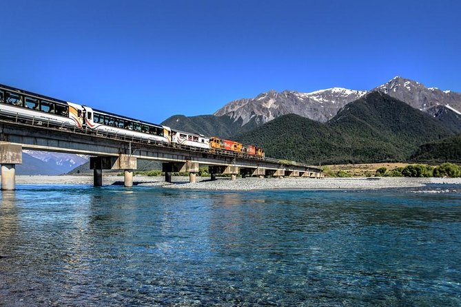 TranzAlpine Train, Arthur's Pass and Castle Hill Day Trip - Devils Punchbowl walking track: the payoff walk inside the action