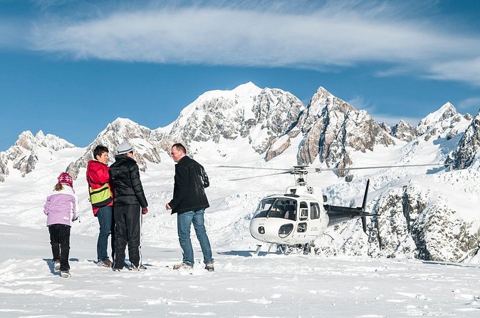Twin Glacier Franz and Fox, snow landing (allow 30 mins - departing Franz Josef) - Twin Glacier helicopter views: why this is such an efficient use of time