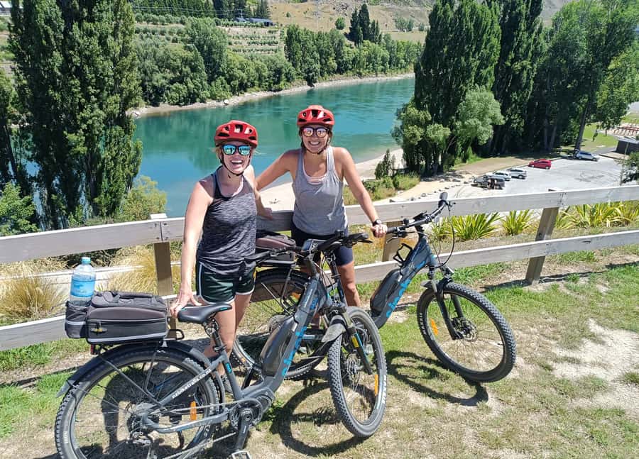 Ultimate Lake Dunstan Bike Hire, Shuttles And Boat Return - The boat return on the Dunstan Explorer: why it is not just sightseeing