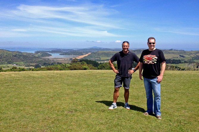 Waiheke Island Bush & Beach Walk - Guide-led spotting: native birds, plants, and fewer wrong turns