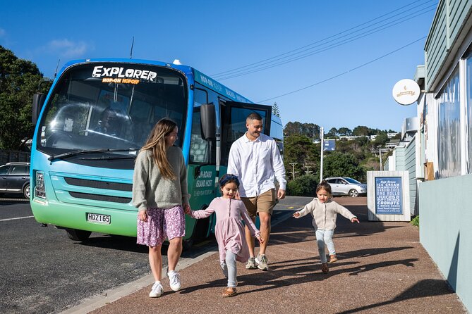 Waiheke Island Hop-On Hop-Off Explorer Bus - Why this hop-on hop-off bus works on Waiheke