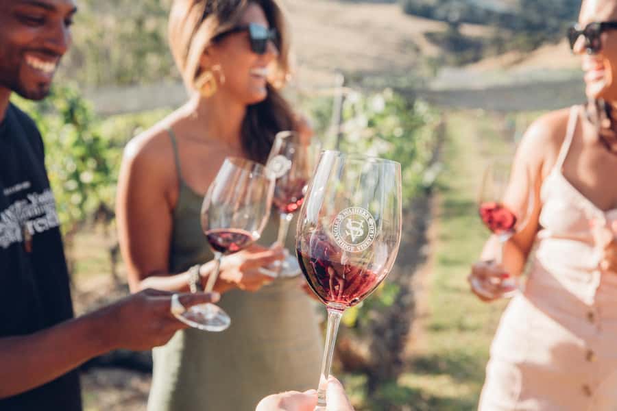 Waiheke Island: Scenic Island Wine Tour & Local Wine Tasting - Two different tours: 5 hours by bus or van, 4 hours on a double-decker