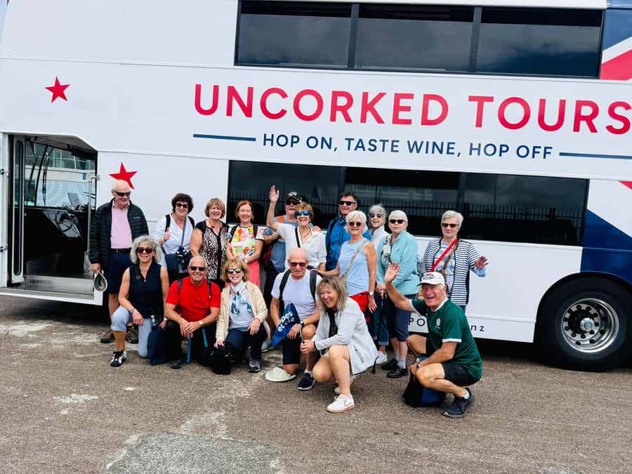 Waiheke Island: Scenic Wine Tour on Double Decker Bus - Oneroa Village Free Time: Use the 30 Minutes Wisely